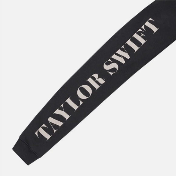 Taylor Swift - The Eras Tour Official Merch Black Hoodie Medium worn once - Picture 3 of 6